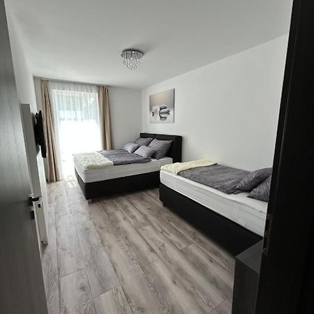 Villa Bauhaus Dream Deluxe T Siofok Bagian luar foto