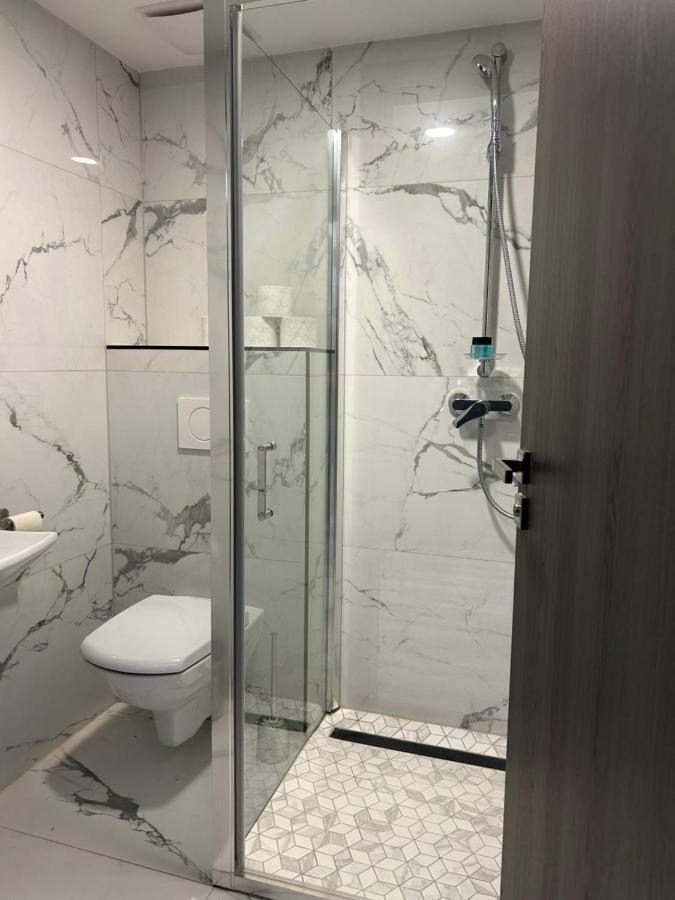 Villa Bauhaus Dream Deluxe T Siofok Bagian luar foto