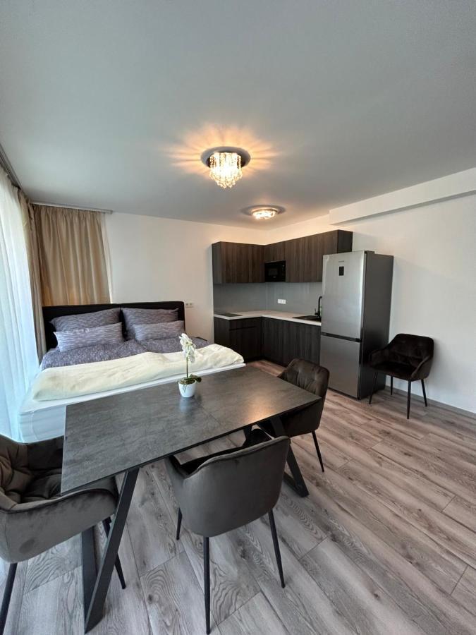Villa Bauhaus Dream Deluxe T Siofok Bagian luar foto
